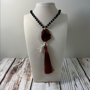Onyx Gemstone Bead Handmade Beaded Mala Necklace with Agate Slab Guru Bead